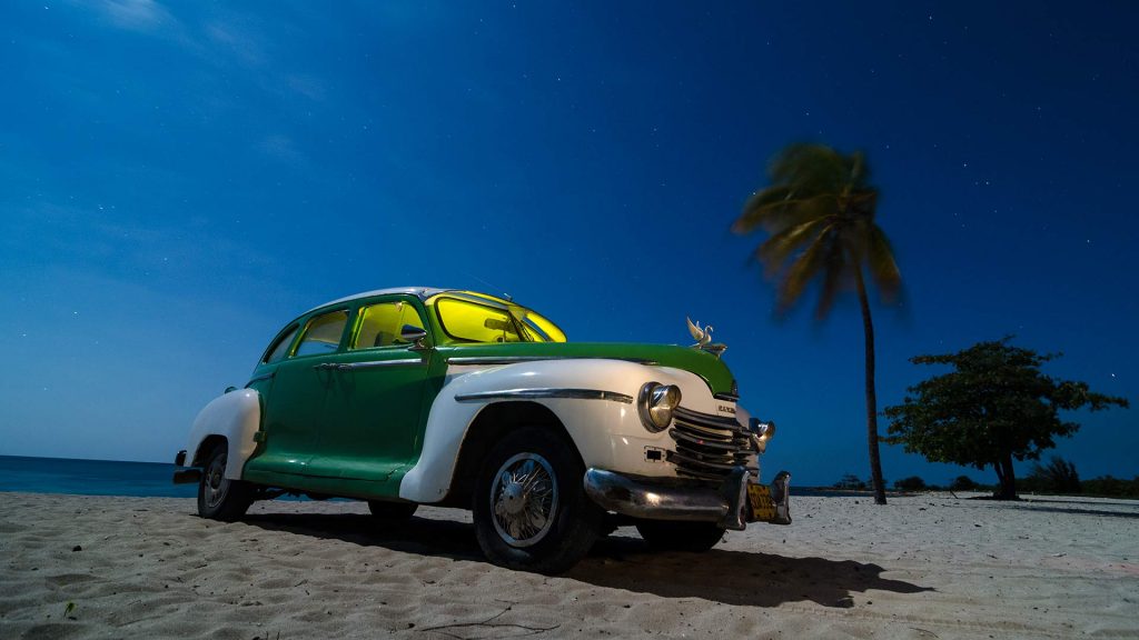 taxi cuban is an old car